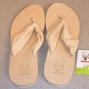 Kuaila Brand Loop Knot Cream Flip Flops-Brand New With Tags- Size 10